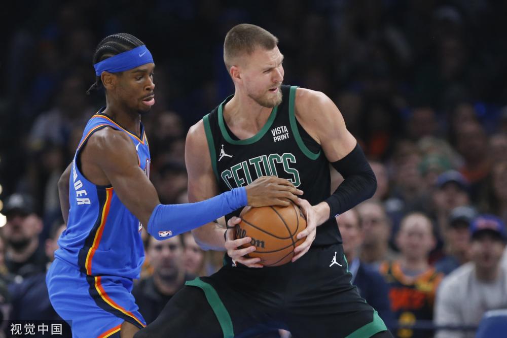 居榜首的球 居榜首的球