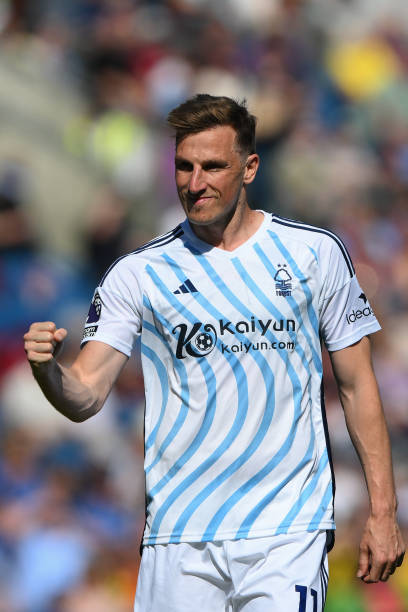 考虑到吕迪 考虑到吕迪